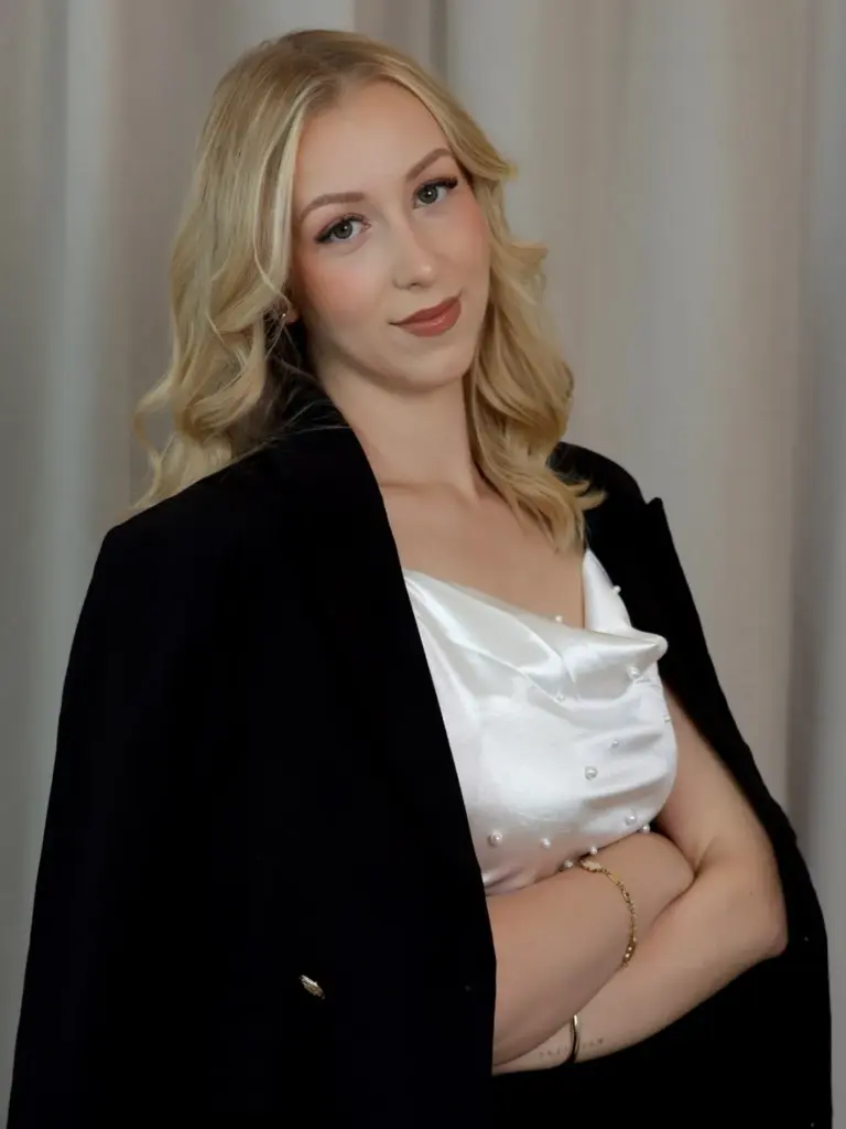 Schey Melani