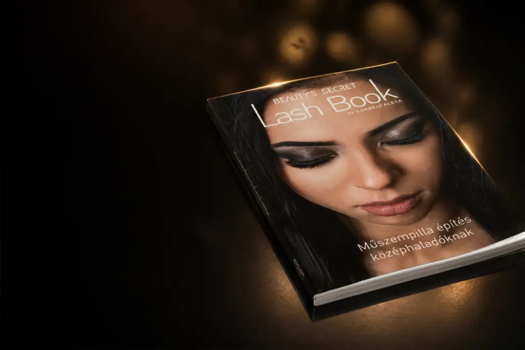 Lash Book